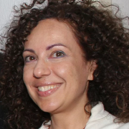 Βίκυ Πρωτογεράκη | "Όταν βλέπω τον Πέτρο Φιλιππίδη πονάει η ψυχή μου, γιατί ξέρω πόσο καλός ηθοποιός είναι"