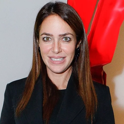 Η Δόμνα Μιχαηλίδου λίγο πριν γίνει μαμά | Η βραδινή εμφάνιση με καφέ σύνολο