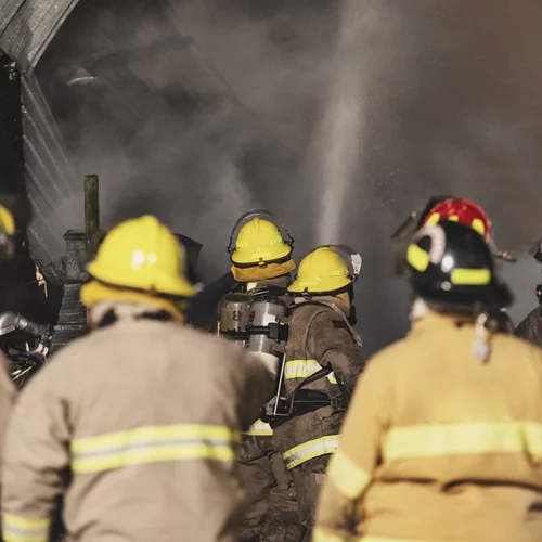 Φωτιά στο Λουτράκι | Στάχτη περισσότερα από 15.000 στρέμματα - Κάηκαν τουλάχιστον 40 σπίτια