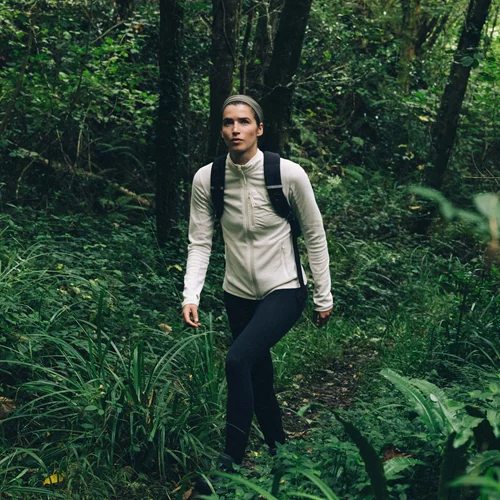 H Oysho λανσάρει μία νέα κολεξιόν για πεζοπορία