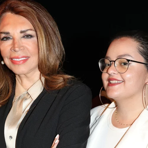 Μιμή Ντενίση | Η κόρη της, Μαριτίνα της έκανε την πιο γλυκιά έκπληξη "Η ωραιότερη έκπληξη που είχα τον τελευταίο καιρό"