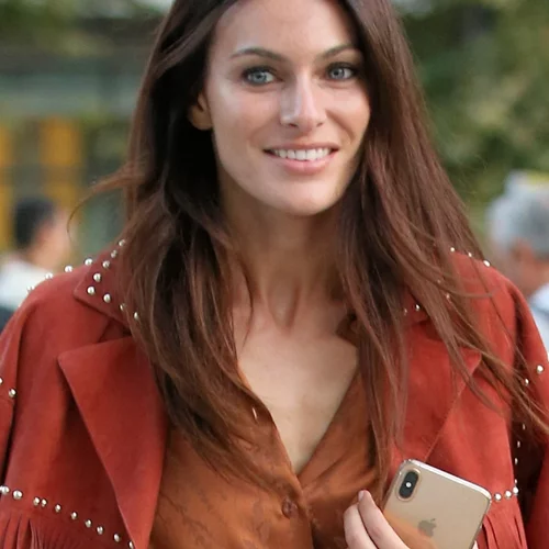 8 εντυπωσιακά πουκάμισα για στιλάτες εμφανίσεις στο γραφείο