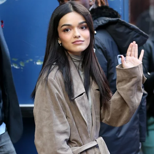 Οι κομψές καμπαρντίνες που θα φορέσεις την άνοιξη