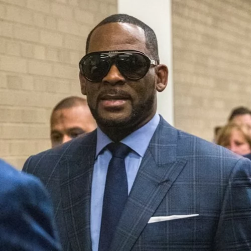 Ο R.Kelly καταδικάστηκε σε 30 χρόνια φυλάκισης για σεξουαλική κακοποίηση ανηλίκων