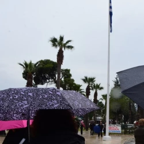 Καιρός | Ανεβαίνει ο υδράργυρος, αλλά παραμένουν οι βροχές - Πότε θα εξασθενήσουν τα φαινόμενα