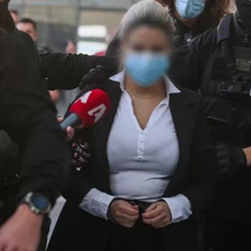 Επίθεση με βιτριόλι | Δεν θα μείνει στη φυλακή για 15 χρόνια η Κακαράντζουλα - Σε πόσο καιρό θα είναι ελεύθερη [Βίντεο]