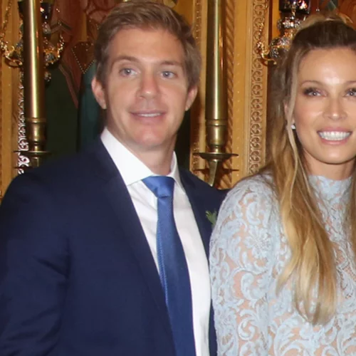 Μαριέττα Χρουσαλά - Λέων Πατίτσας | Στόλισαν το πολυτελές σπίτι τους - Το πανύψηλο χριστουγεννιάτικο δέντρο