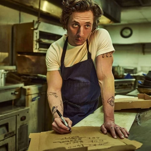 Καμία έκπληξη, το The Bear συνεχίζει με 3η σεζόν