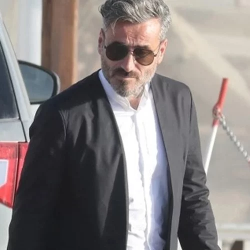 Σάκης Τανιμανίδης - Γιώργος Μαυρίδης | Επανασύνδεση για τους παρουσιαστές στη βάπτιση των διδύμων