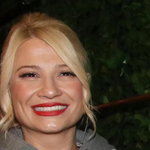 Φαίη Σκορδά | Ατύχημα για την παρουσιάστρια