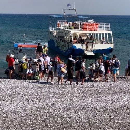 Ρόδος | Η μεγαλύτερη επιχείρηση εκκένωσης που έγινε ποτέ σε πυρκαγιά στη χώρα