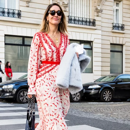 10 looks που θα σε πείσουν να προσθέσεις περισσότερο χρώμα στα looks σου