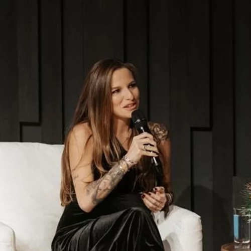 Πάρις Κασιδόκωστας, Εριέττα Κούρκουλου Λάτση, Άλκης Κούρκουλος | Αγκαλιασμένοι στο Instagram