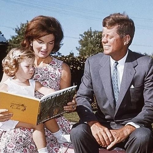 Jackie Kennedy | Σπάνιες φωτογραφίες με την κόρη της, Καρολάιν