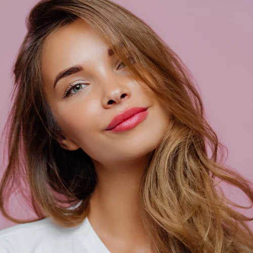 Υπάρχει ένα προϊόν που εξαφανίζει τη λιπαρότητα σε δευτερόλεπτα και κοστίζει λιγότερο από 15€