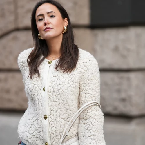 3 ζακέτες από τη Bershka που θα αποκτήσεις στις εκπτώσεις & θα φοράς συνέχεια