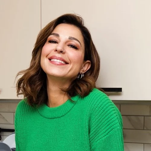 Η Κατερίνα Παπουτσάκη υιοθέτησε το χρώμα μανικιούρ που πρέπει οπωσδήποτε να δοκιμάσεις φέτος