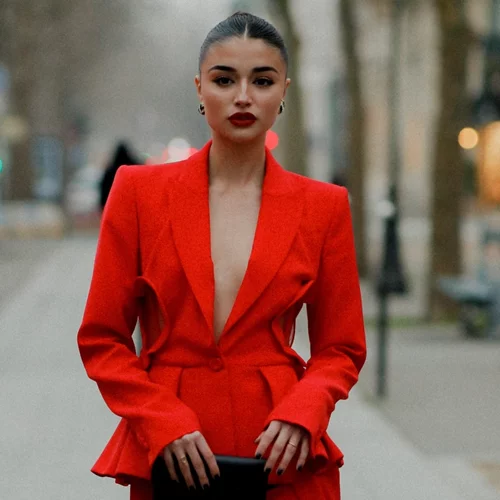 Αυτές οι γόβες από τη Zara έγιναν viral από τις shoe lovers του TikTok | Είναι τέλειες για τις γιορτές