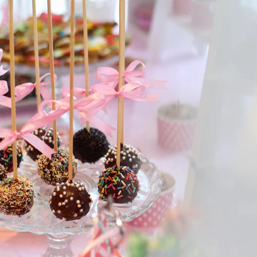 Εορτολόγιο: Ποιοι γιορτάζουν σήμερα 28 Οκτωβρίου