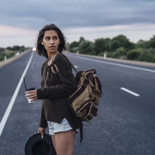 Μεγάλο ή μικρό - ποιο γυναικείο rucksack είναι στην τάση αυτή τη σεζόν