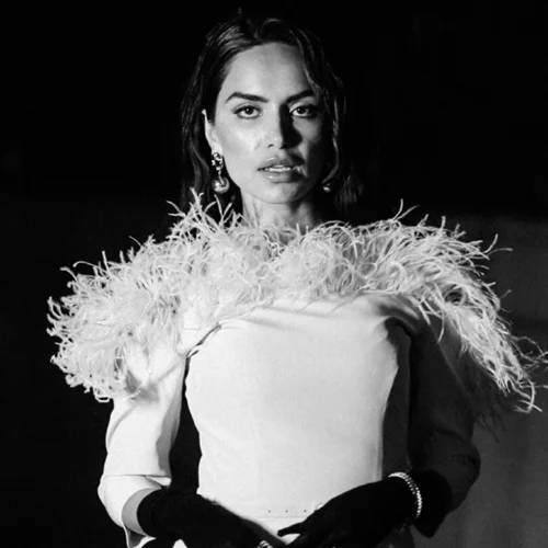 4 Zara φορέματα ιδανικά για μία μοντέρνα νύφη