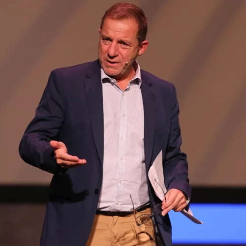 Δημήτρης Λιγνάδης | Θα προσαχθεί στα δικαστήρια τις επόμενες ώρες μετά την σύλληψη του