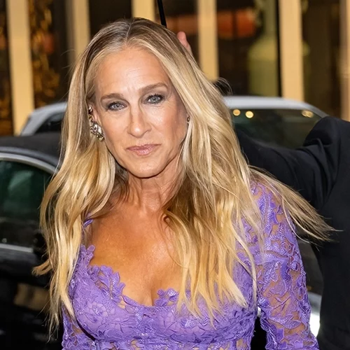 5 "αντιγηραντικά" κουρέματα που είναι καλύτερα από botox