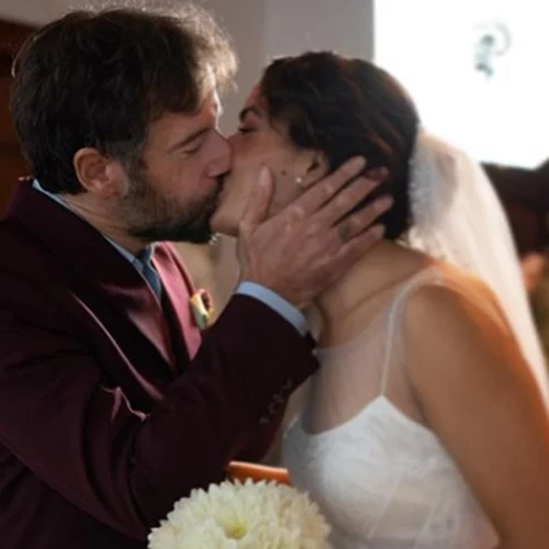 Τόνια Σωτηροπούλου |  Αποκάλυψε τον λόγο που φόρεσε νυφικό στον πολιτικό γάμο με τον Κωστή Μαραβέγια