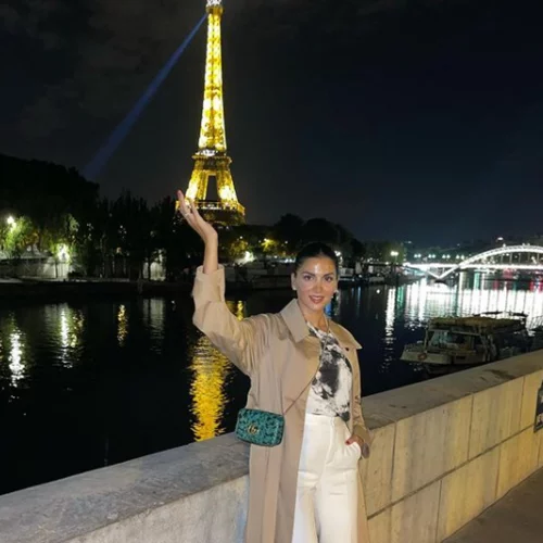 Σταματίνα Τσιμτσιλή | Η απρόσμενη συνάντηση με τον πρόεδρο Macron στο Παρίσι