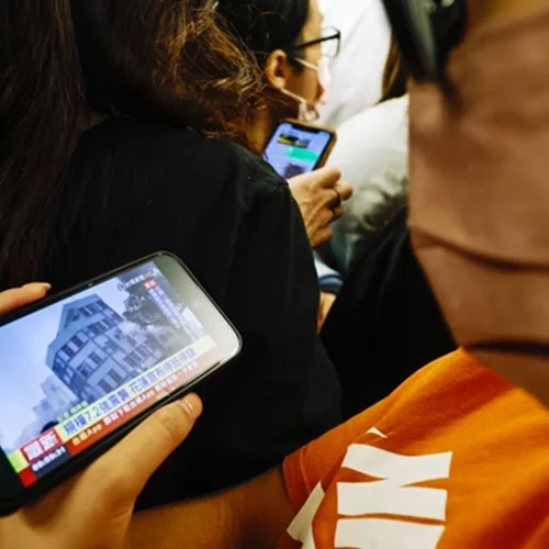 Τουλάχιστον 4 νεκροί και 710 τραυματίες από τον φονικό σεισμό στην Ταϊβάν - Κτίρια κατέρρευσαν