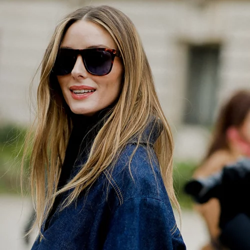 Τα denim jackets που θα σε βοηθήσουν να διανύσεις με στιλ αυτές τις ημέρες