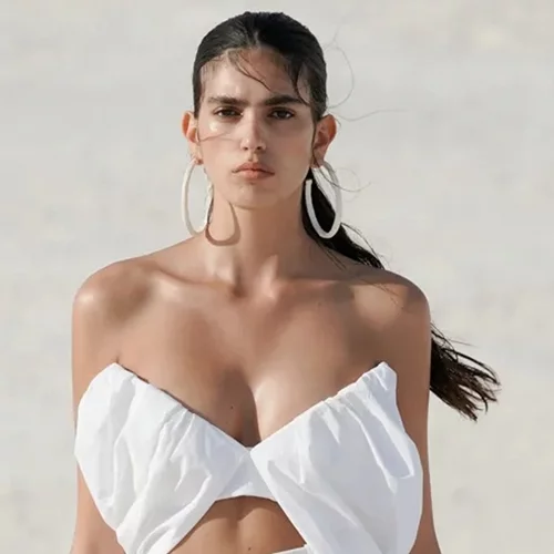 Η νέα μεγάλη τάση στα μαλλιά που θα βλέπεις συνέχεια στο street style τους επόμενους μήνες