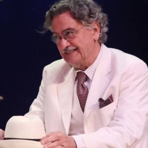 Σήμερα η κηδεία του Νίκου Γαλανού - Τα συγκινητικά στεφάνια της Άντζελας Γκερέκου και της Κάτιας Δανδουλάκη