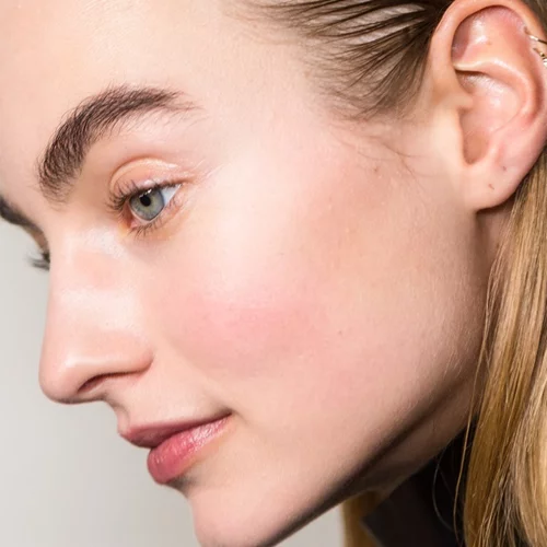 Μην εφαρμόσεις το σέρουμ ρετινόλης πριν διαβάσεις αυτά τα 5 tips