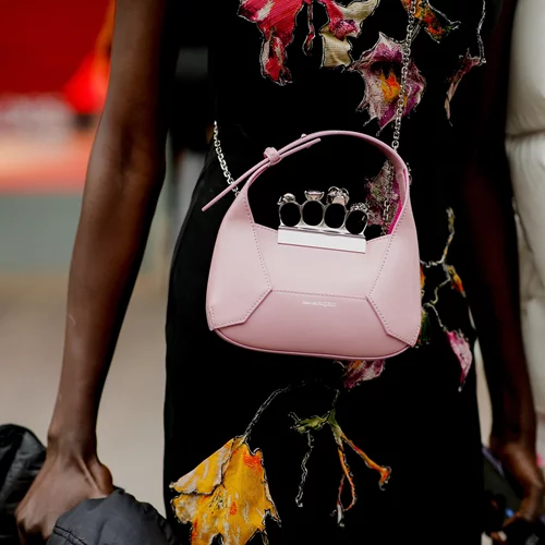 Οι πιο chic τσάντες για να κρατήσεις αυτή την εποχή