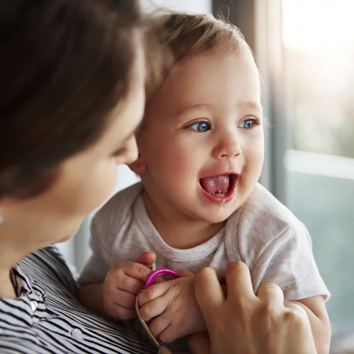 10 πολύ χρήσιμα mom hacks που έμαθα από άλλες μαμάδες