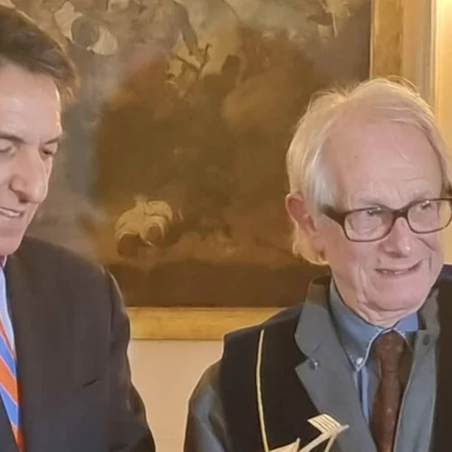 Ken Loach για Γλυπτά του Παρθενώνα | "Τα Γλυπτά του Παρθενώνα είναι κλεμμένα και πρέπει να επιστρέψουν στην Ελλάδα"