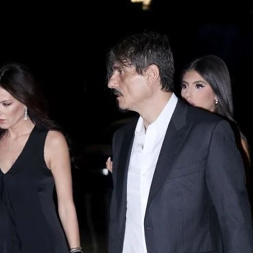 Δέσποινα Γιαννακοπούλου: Η σπάνια εμφάνιση της πανέμορφης κόρης του Δημήτρη Γιαννακόπουλου με τους γονείς της