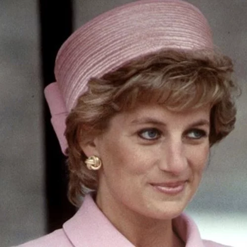 Η μοναξιά της πριγκίπισσας Diana μέσα από ένα γράμμα που είχε ξεχαστεί μέχρι σήμερα
