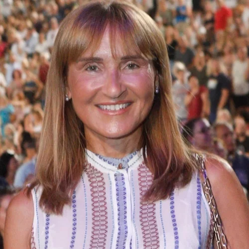 Μάρα Ζαχαρέα – Θοδωρής Ρουσόπουλος | Καλεσμένοι σε βάπτιση στην Αντίπαρο