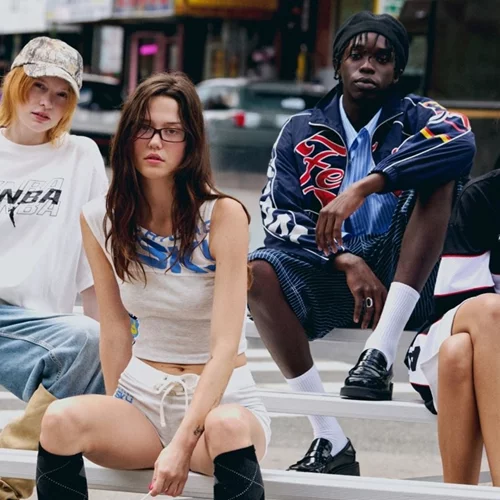 BERSHKA Χ WNBA | Μία capsule συλλογή που ενώνει τη μόδα με τον αθλητισμό