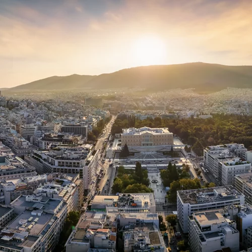 Ο καιρός το τριήμερο της 25ης Μαρτίου | Πού και πότε θα βρέξει