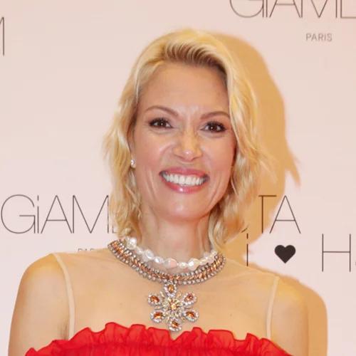 Βίκυ Καγιά | Συνεχάρη δημόσια την αντικαταστάτριά της, Ισμήνη Παπαβλασοπούλου