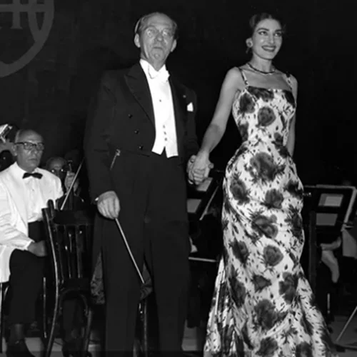 "Η Κάλλας στο Ηρώδειο" | Τραγουδώντας και... μιλώντας για ένα θρύλο