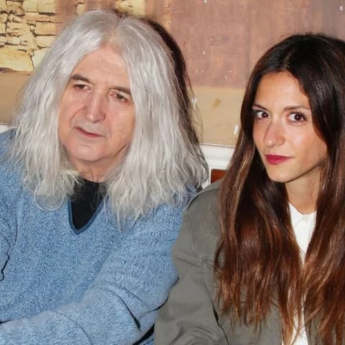 Νίκος Καρβέλας | Η "θυσία" που έκανε για την κόρη του, Σοφία