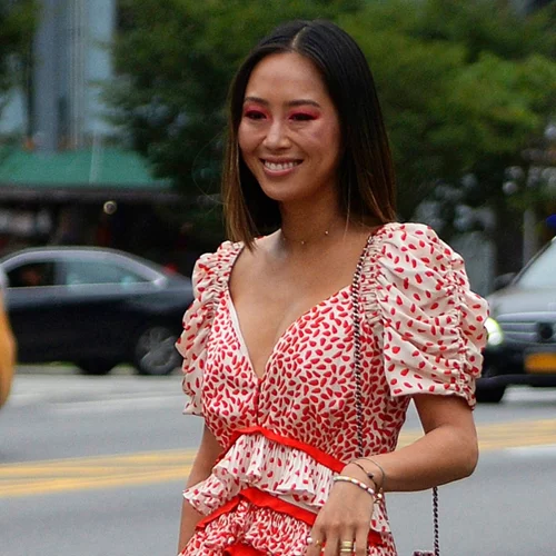 5 κομψά καλοκαιρινά looks με κομμάτια που έχεις σίγουρα στη συλλογή σου