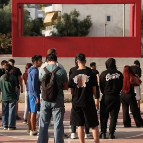 Πανελλαδικές Εξετάσεις 2025 | Η σημασία της μουσικής, το θέμα των Νέων Ελληνικών (ΕΠΑΛ)