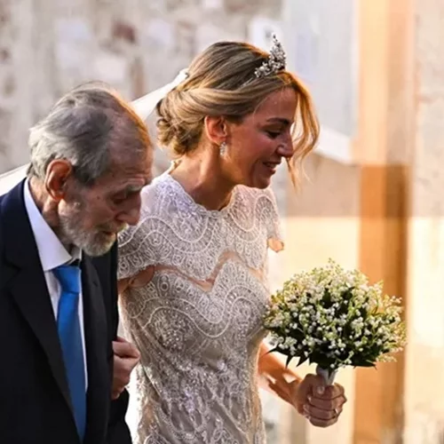 Χρυσή Βαρδινογιάννη | Η ιστορία της Antique Corsage Tiara που φόρεσε στον γάμο της με τον Νικόλαο Ντε Γκρες