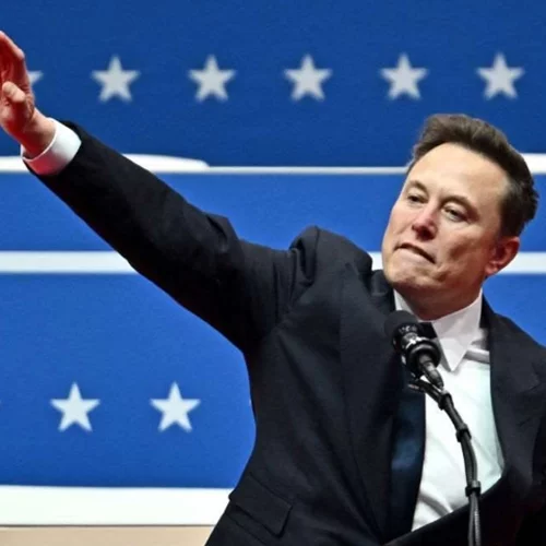 Ο χαιρετισμός του Elon Musk και το παγκόσμιο σοκ