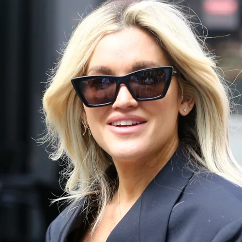 10 φθινοπωρινά office looks για να επιστρέψεις στο γραφείο με στιλ